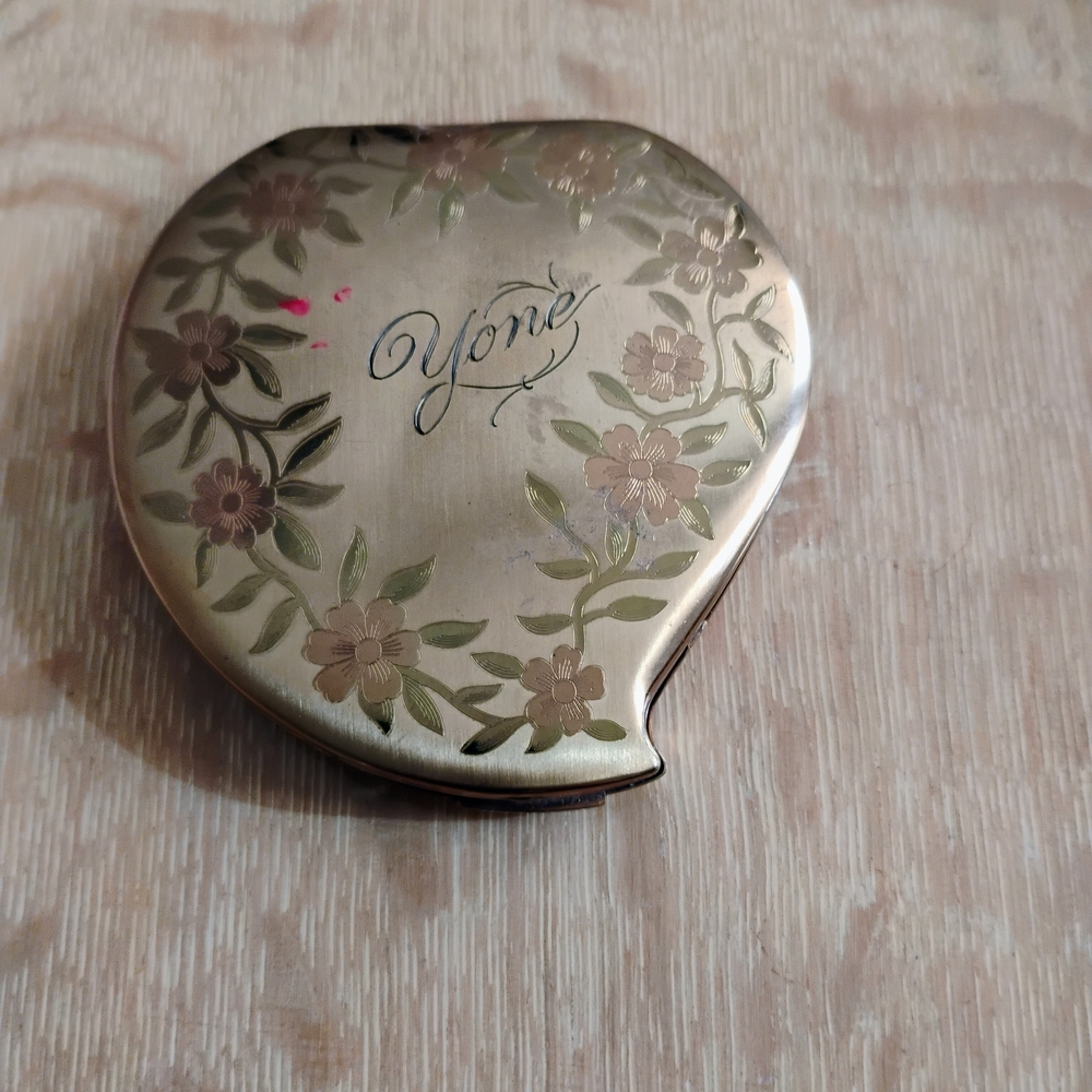 Elgin American Vintage Gold Floral Mirror Powder Compact